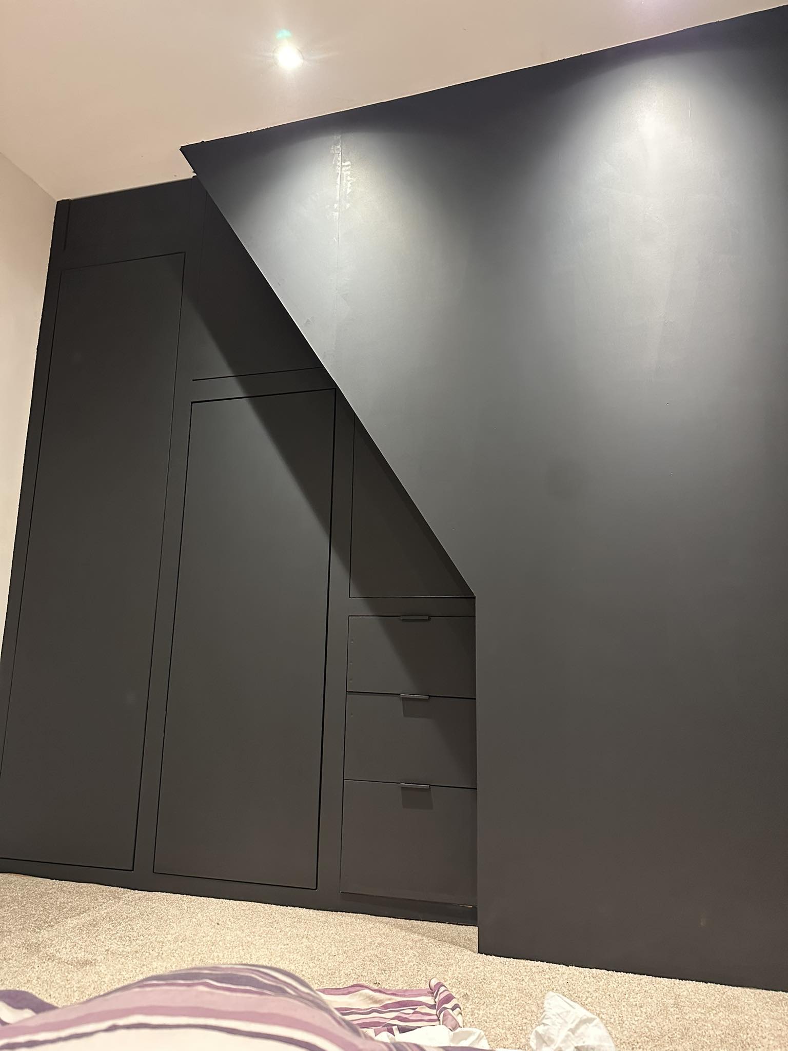 Black fitted bedroom wardrobes in Stannington | Crookes