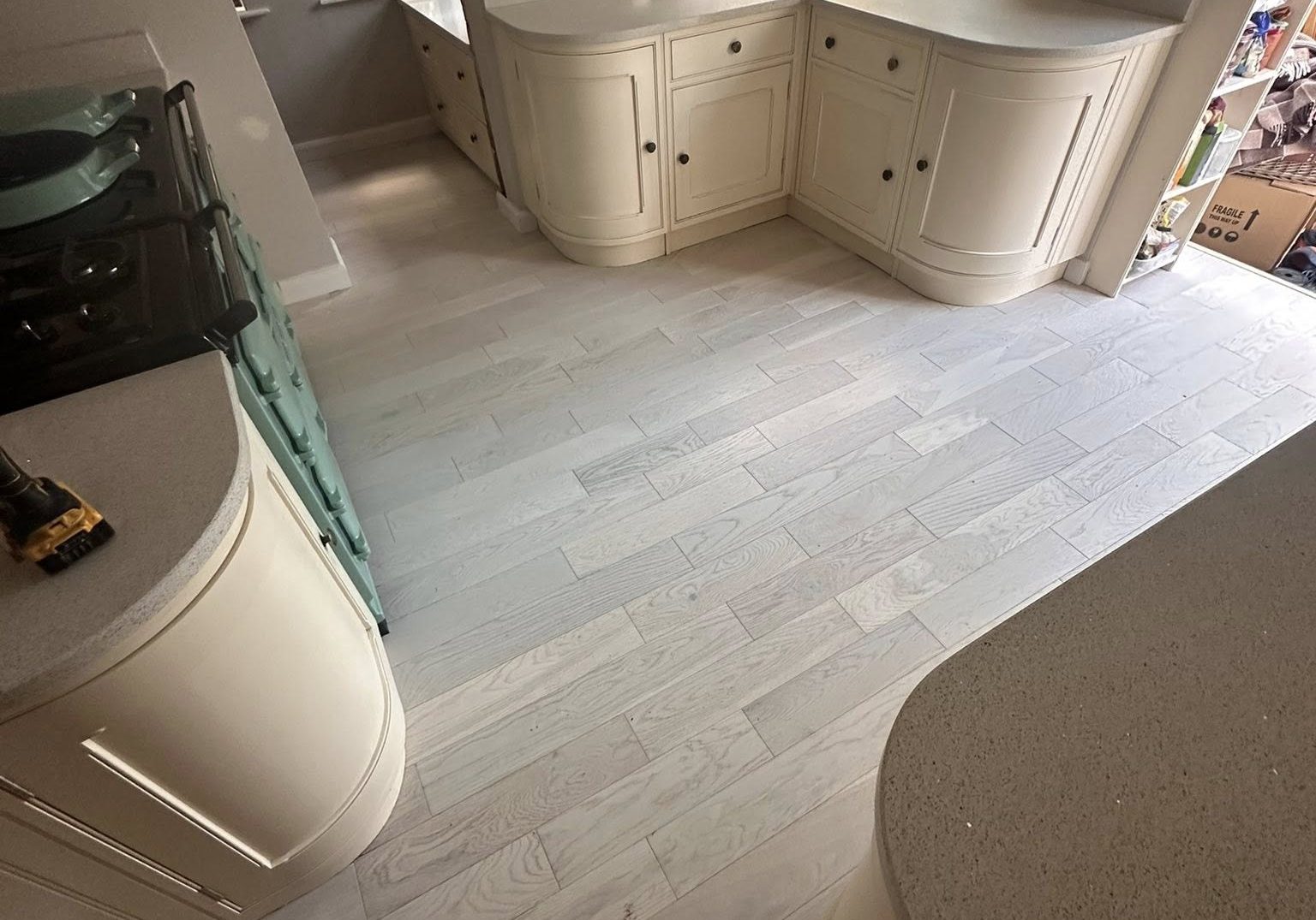 492414755_659921536791749_5725706413689141801_n Curved cream fitted kitchen Hillsborough | Crosspool